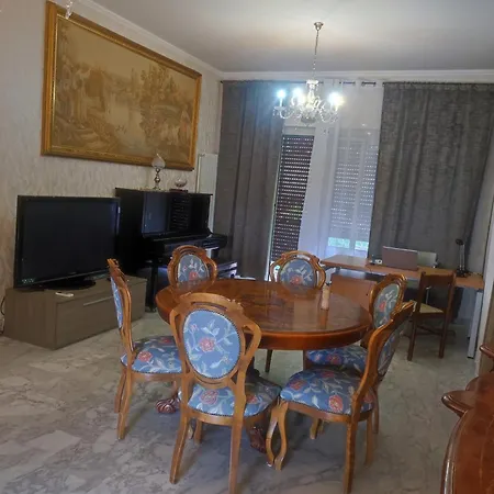 Nocleg ze śniadaniem Vacanze Romane *