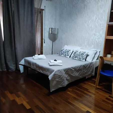 Nocleg ze śniadaniem Vacanze Romane *