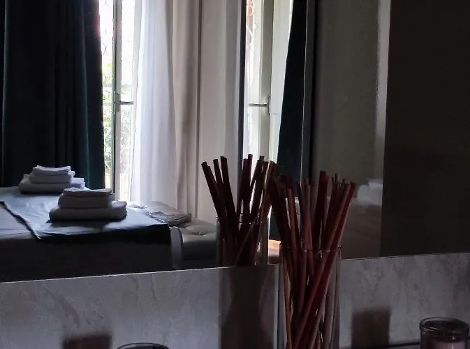 Vacanze Romane Oda ve Kahvaltı Roma