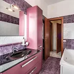 فندق مبيت وإفطار Vacanze Romane *