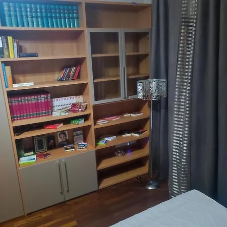 Alojamento de Acomodação e Pequeno-almoço Vacanze Romane *