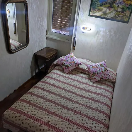 Vacanze Romane Bed and Breakfast Ρώμη