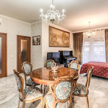 Vacanze Romane * רומא