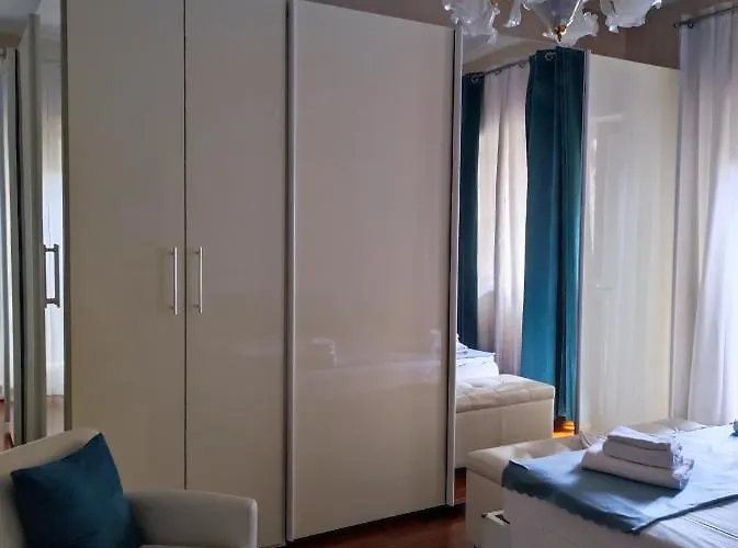 Vacanze Romane Couette-café
